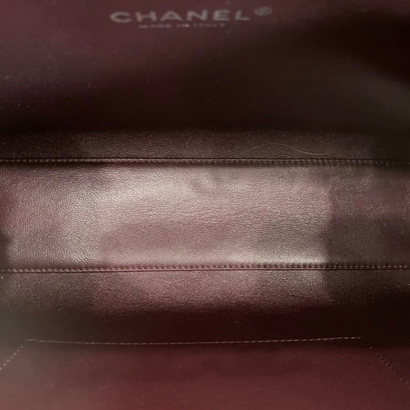 Authentic Chanel Lambskin Quilted Kisslock Minaudière Black - Picture 9 of 9